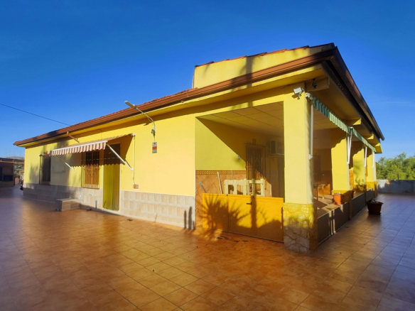 6-bedroom Detached Villa In Aspe, Spain (468 M²)