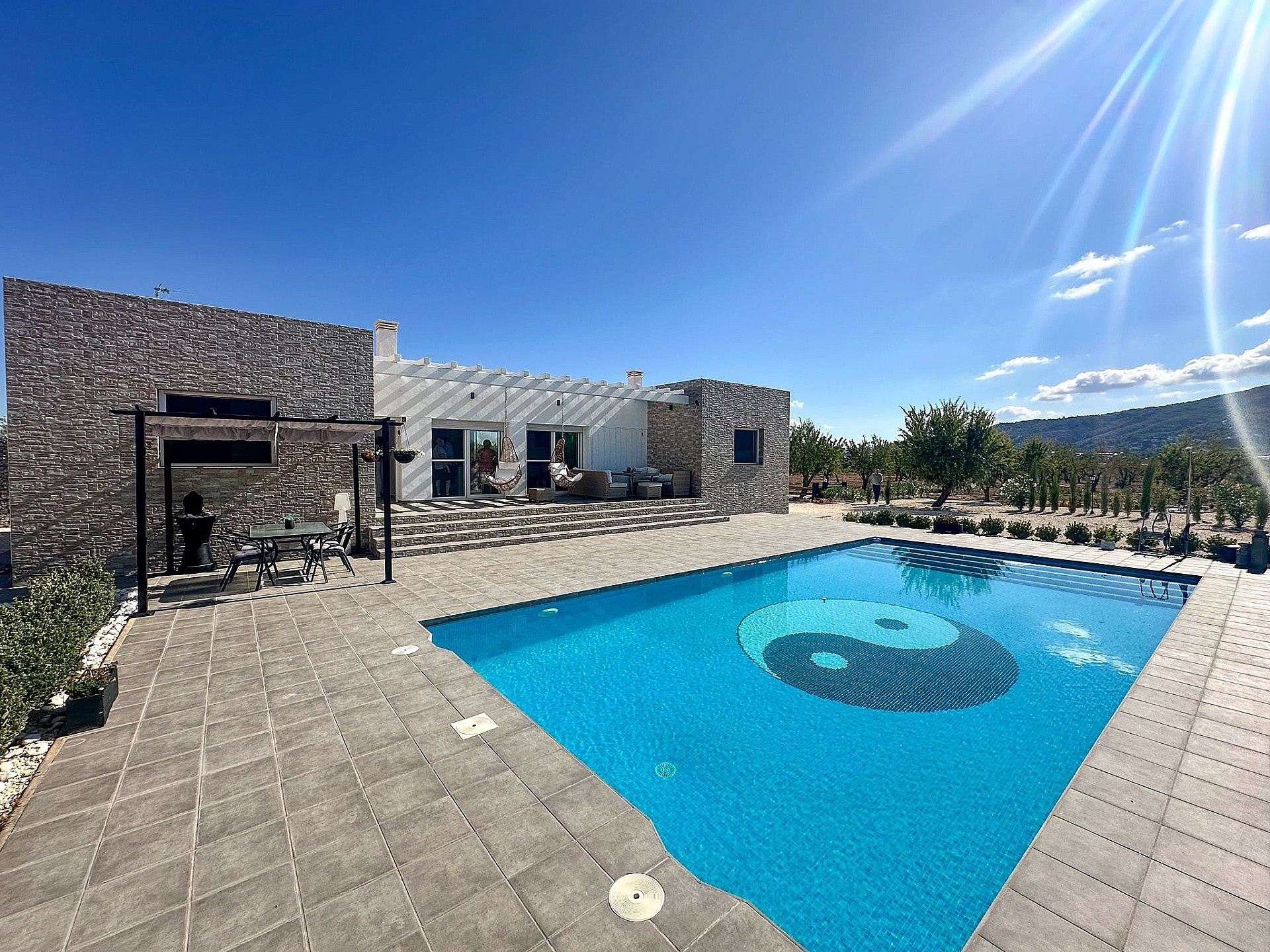 3-bedroom Detached Villa In Pinoso, Spain (115 M²)