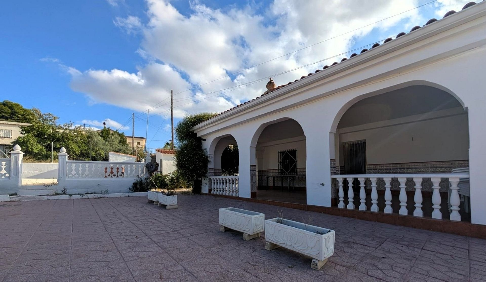 5-bedroom Detached Villa In Elche, Spain (376 M²)
