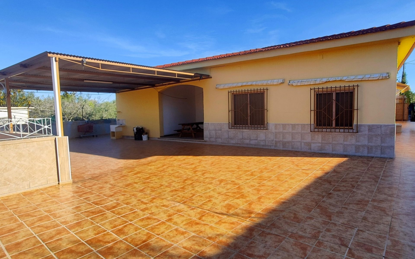 6-bedroom Detached Villa In Aspe, Spain (468 M²)