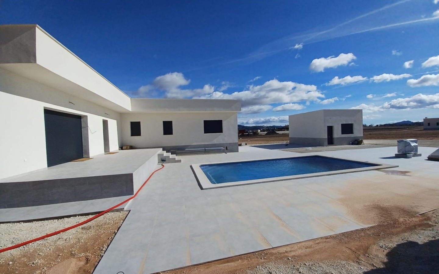 3-bedroom Detached Villa In Pinoso, Spain (160 M²)