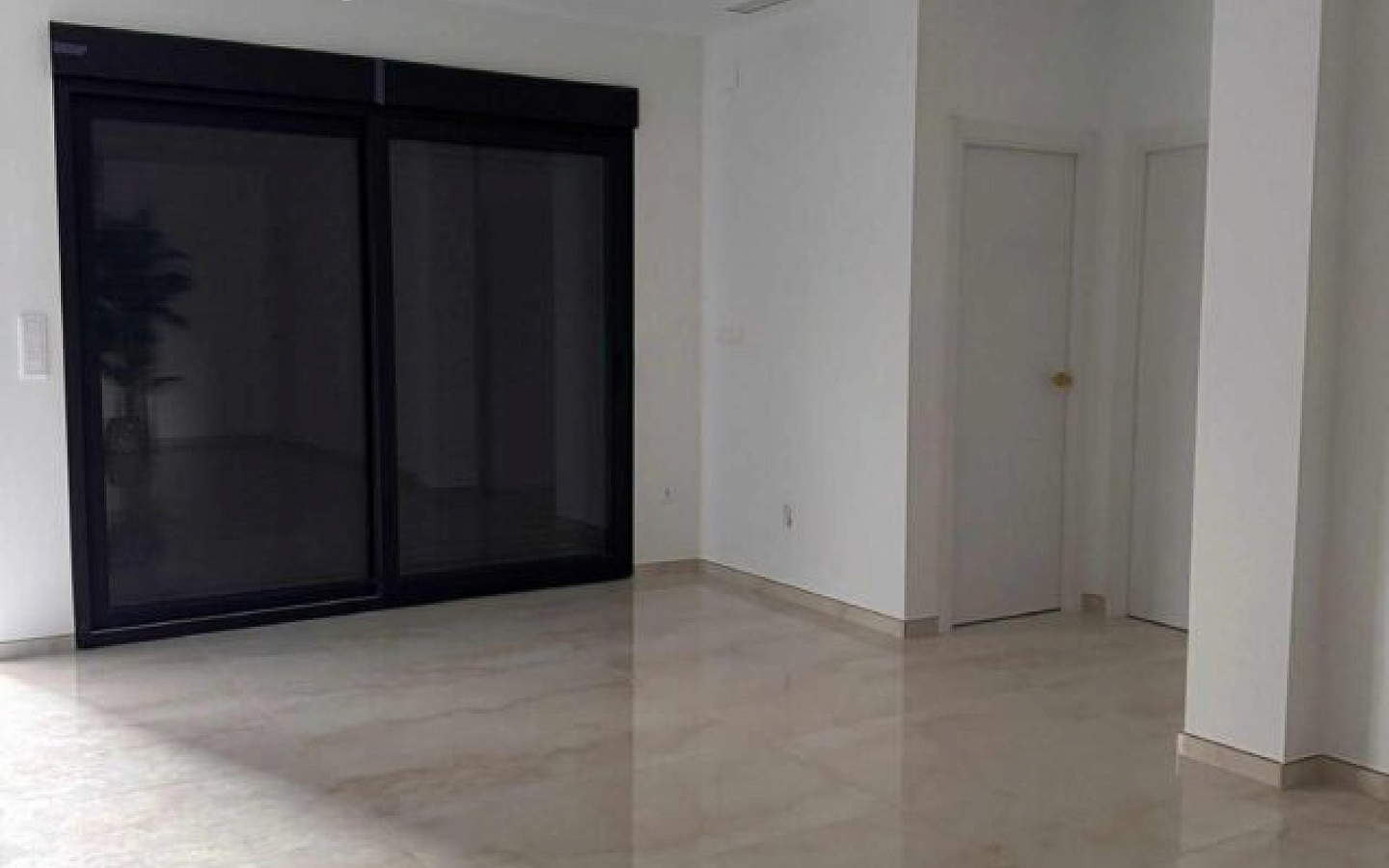3-bedroom Semi In La Romana, Spain (130 M²)