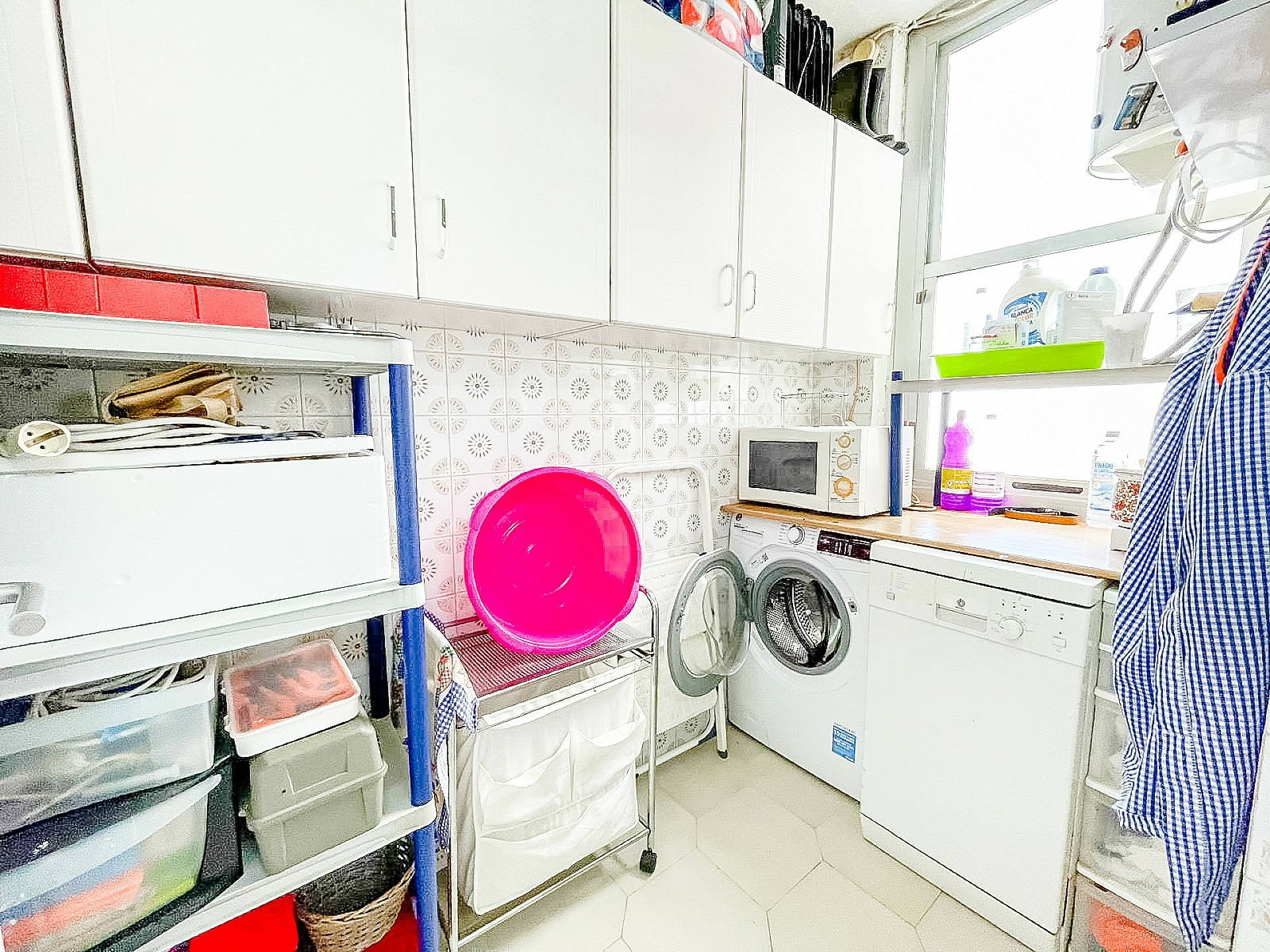 3-bedroom Apartment In Elda, Spain (82 M²)
