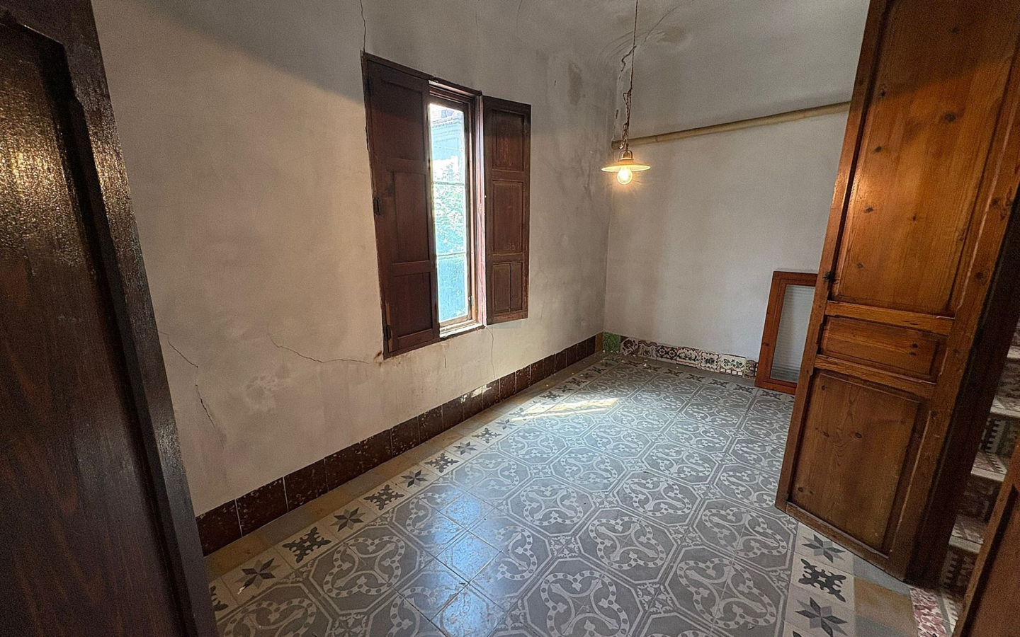 6-bedroom Townhouse In Novelda, Spain (208 M²)