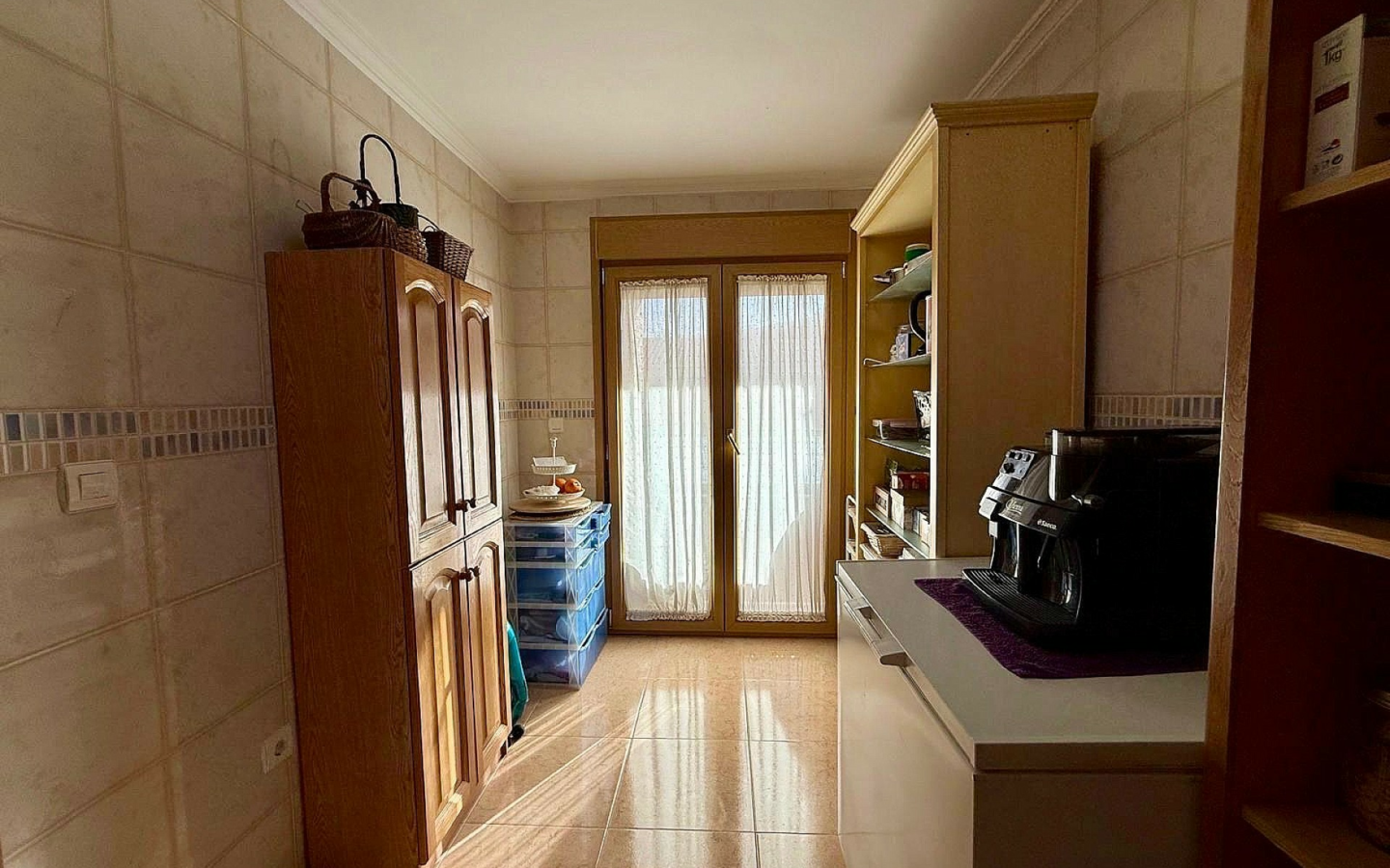 5-bedroom Townhouse In Pinoso, Spain (800 M²)