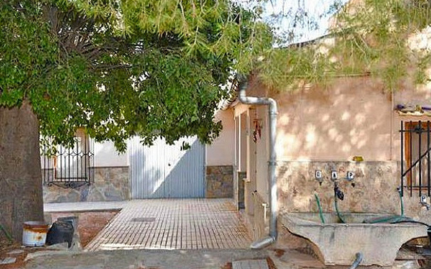 12-bedroom Country House In Pinoso, Spain (600 M²)