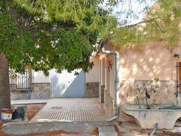 12-bedroom Country House In Pinoso, Spain (600 M²)