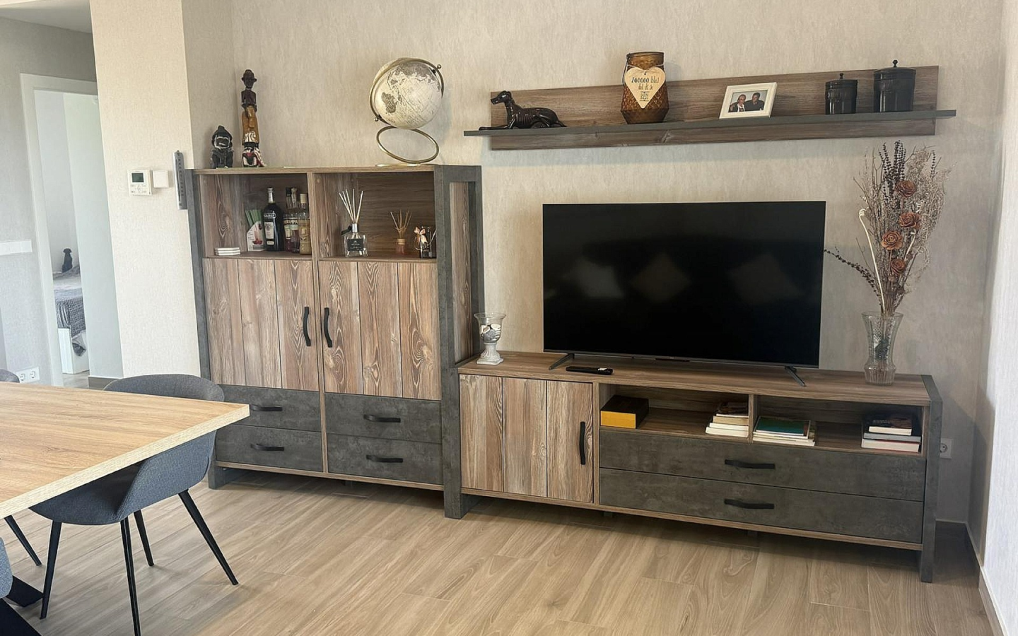 2-bedroom Apartment In Los Montesinos, Spain (180 M²)
