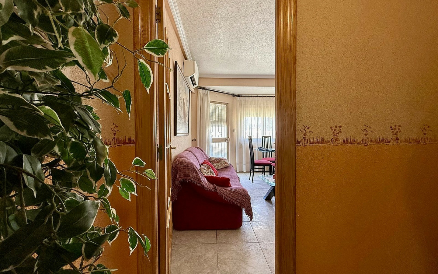 5-bedroom Apartment In Pinoso, Spain (181 M²)