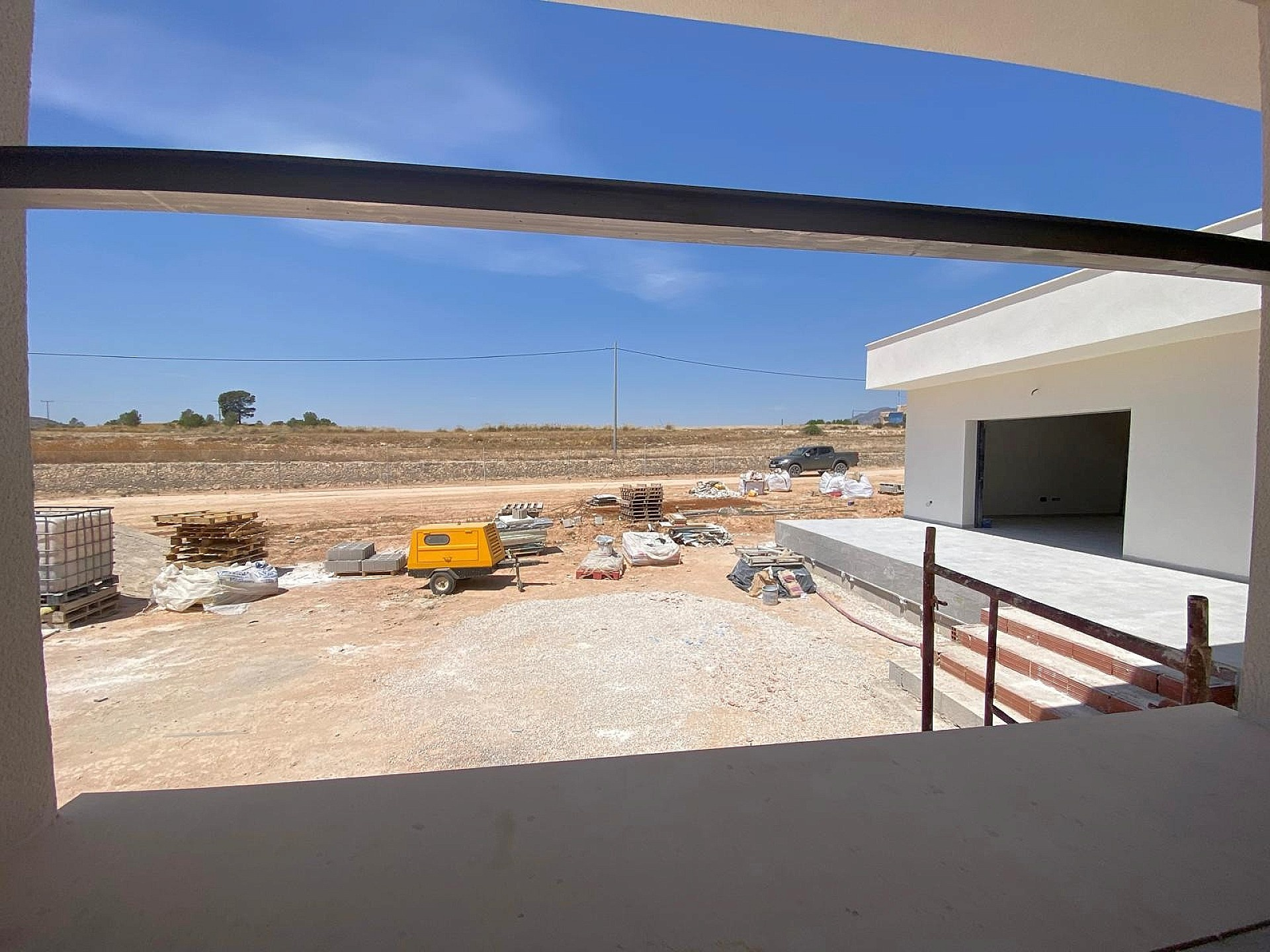 3-bedroom Detached Villa In Pinoso, Spain (150 M²)