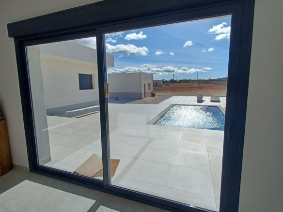 3-bedroom Detached Villa In Pinoso, Spain (160 M²)