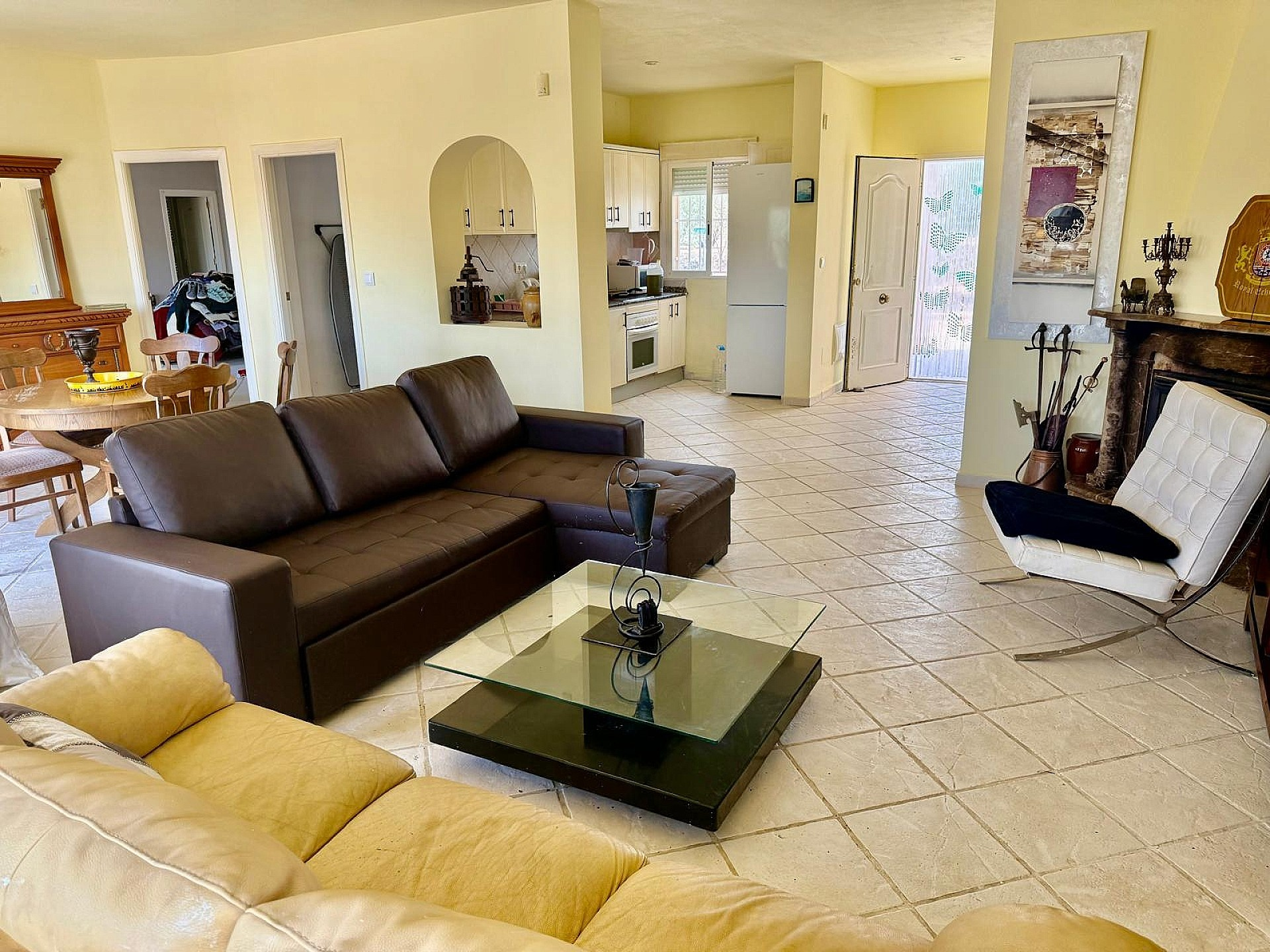 w_685v2j0bophnnfijdue6-185d67 3-bedroom Detached Villa In Onil, Spain (215 M²)