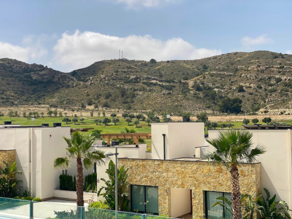 2-bedroom Detached Villa In Monforte Del Cid, Spain (102 M²)