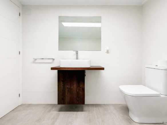 4-bedroom Commercial In Villena, Spain (299 M²)