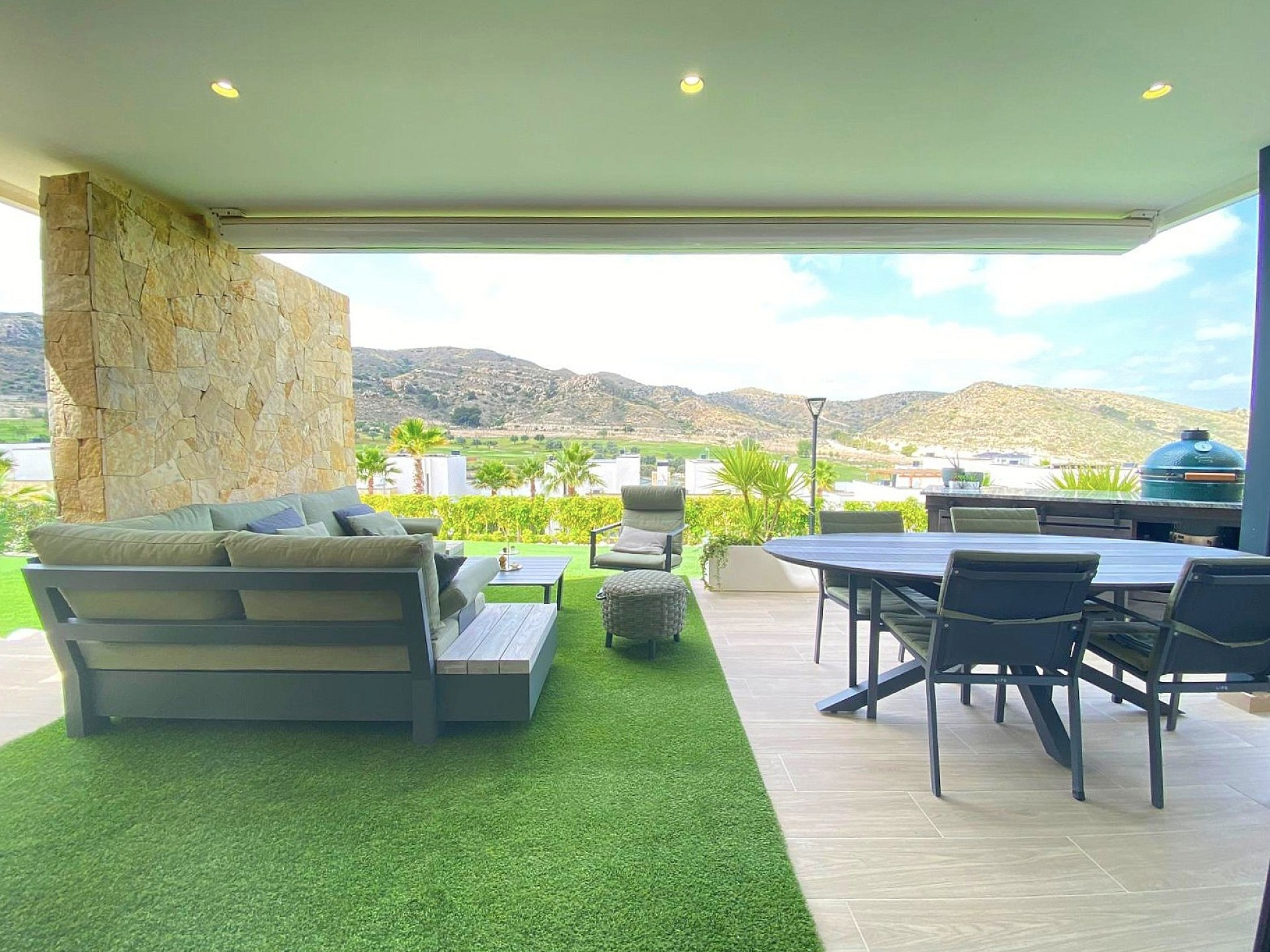 2-bedroom Detached Villa In Monforte Del Cid, Spain (102 M²)