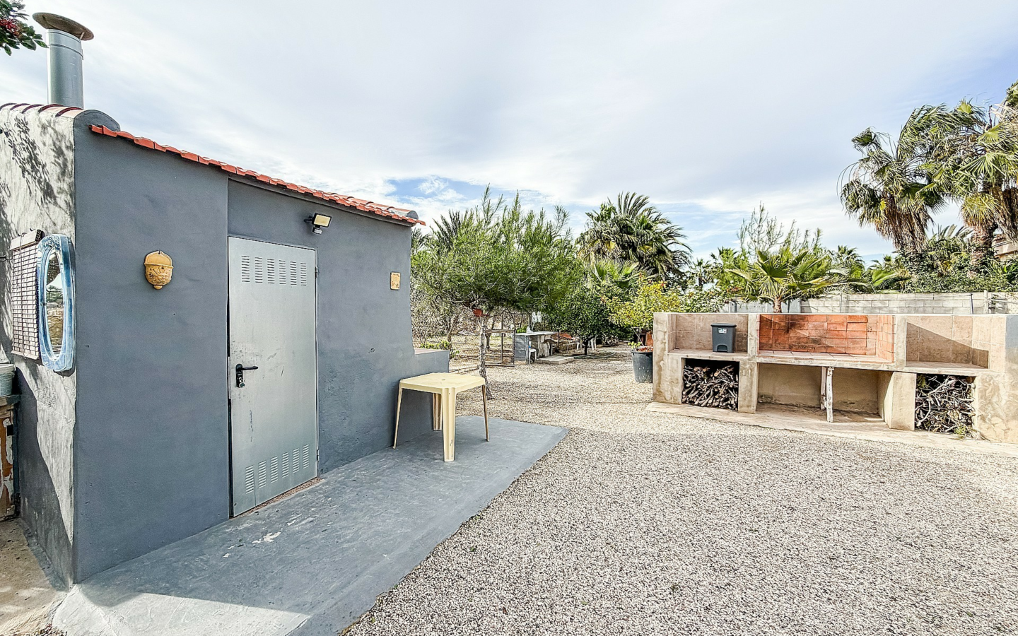 2-bedroom Country House In Elche, Spain (80 M²)