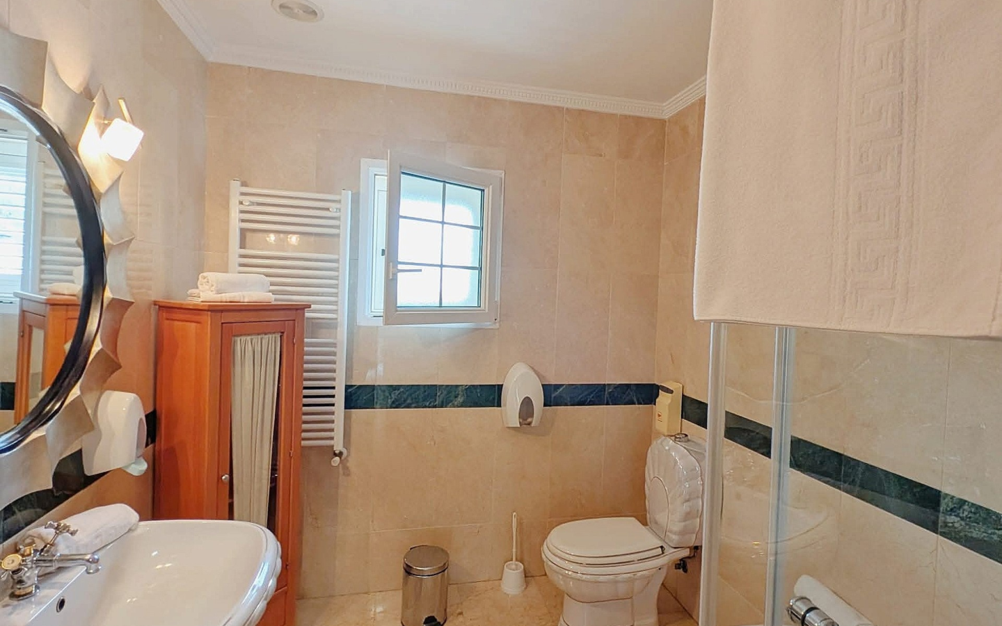 8-bedroom Country House In Jumilla, Spain (1.651 M²)
