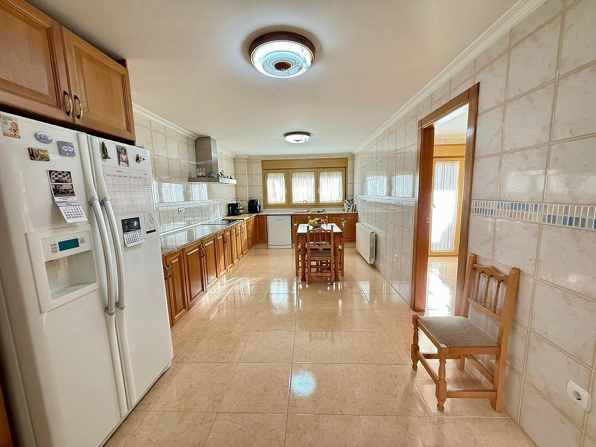 5-bedroom Townhouse In Pinoso, Spain (800 M²)