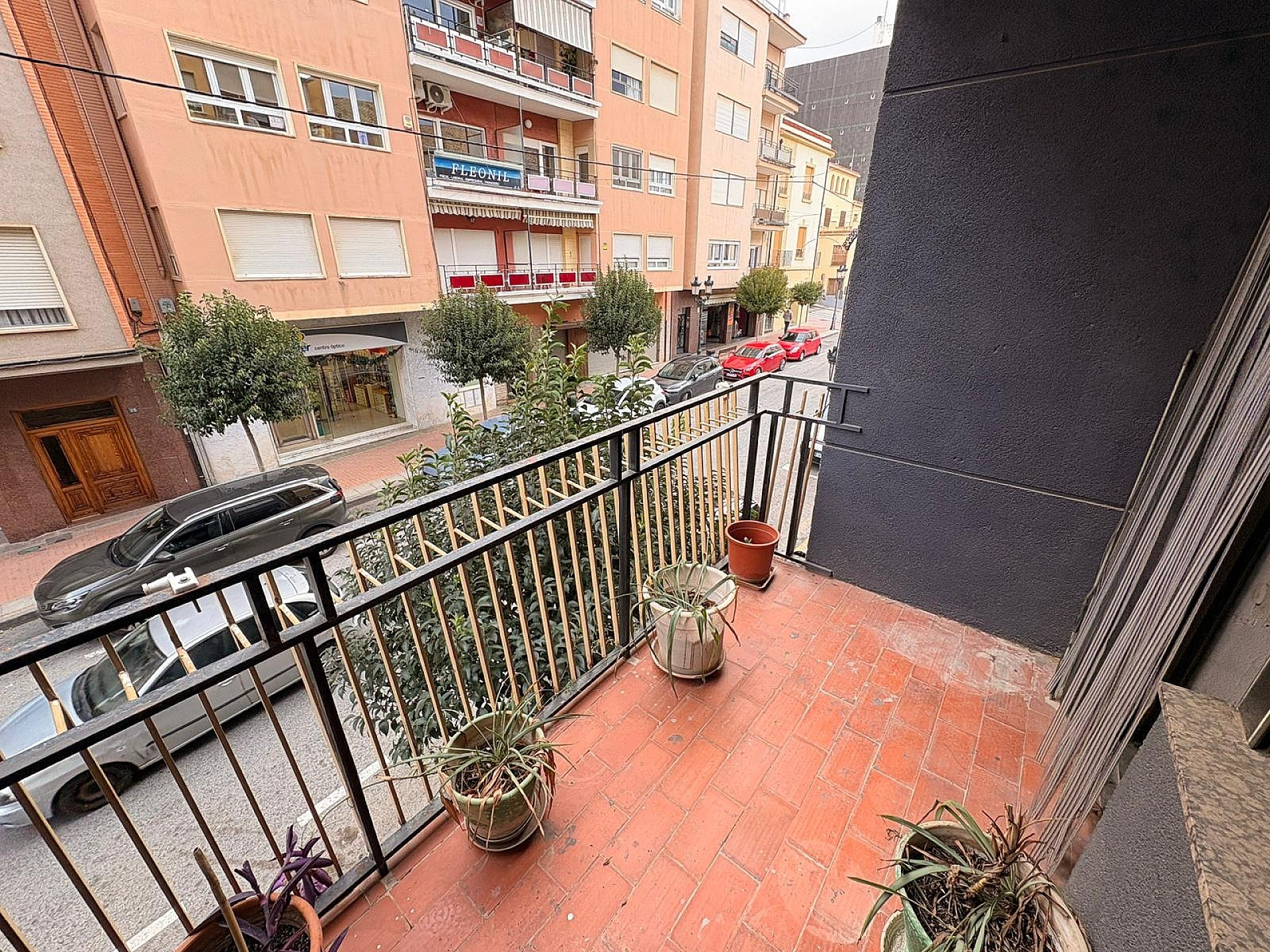 3-bedroom Apartment In Onil, Spain (125 M²)