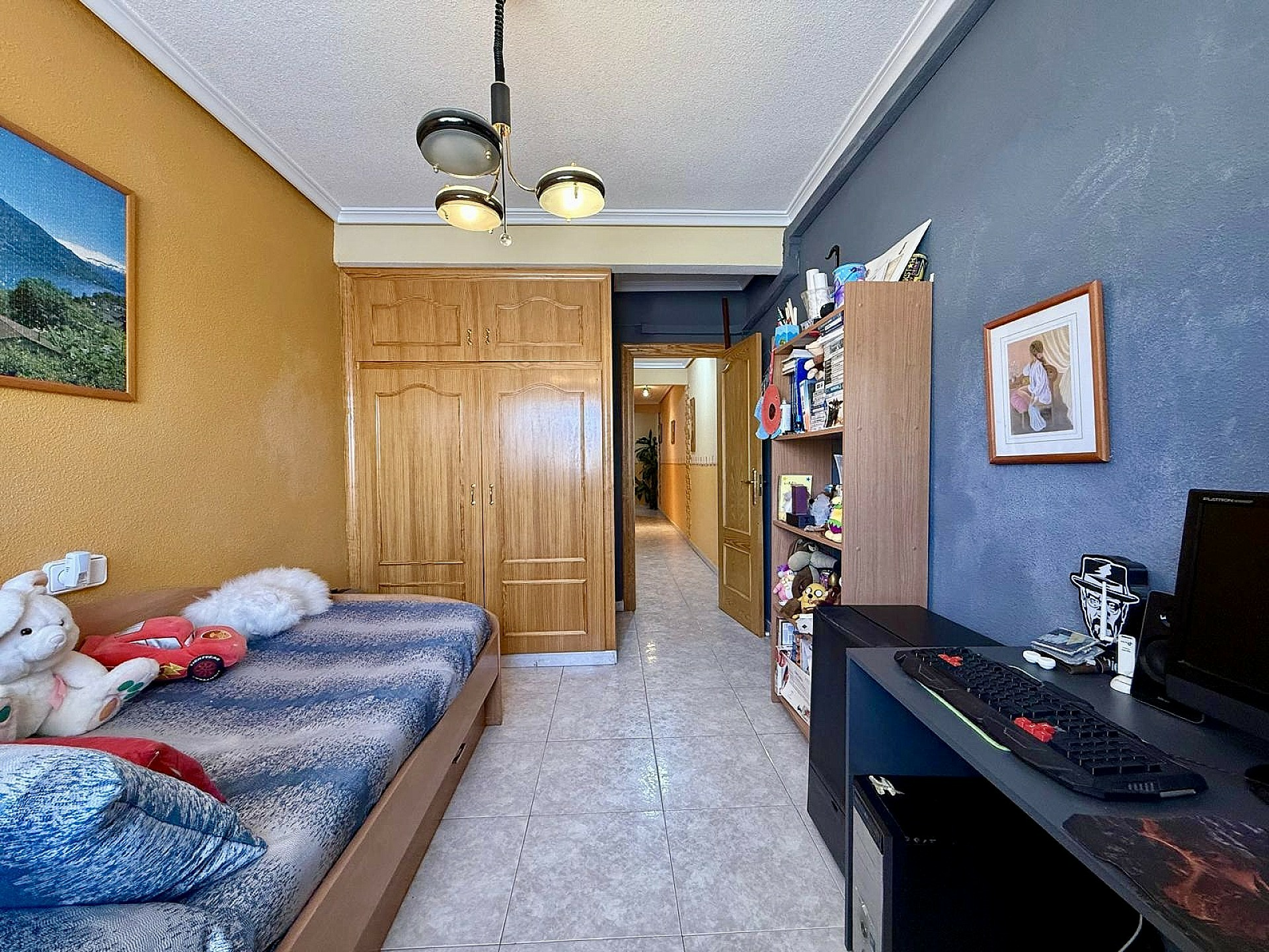 5-bedroom Apartment In Pinoso, Spain (181 M²)