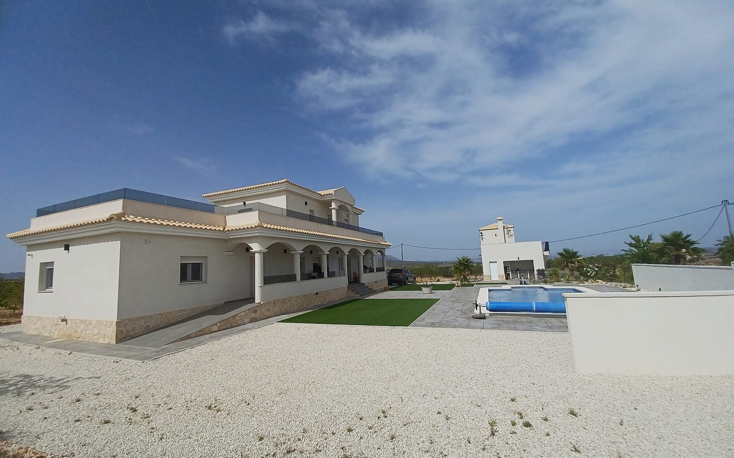6-bedroom Detached Villa In Pinoso, Spain (313 M²)