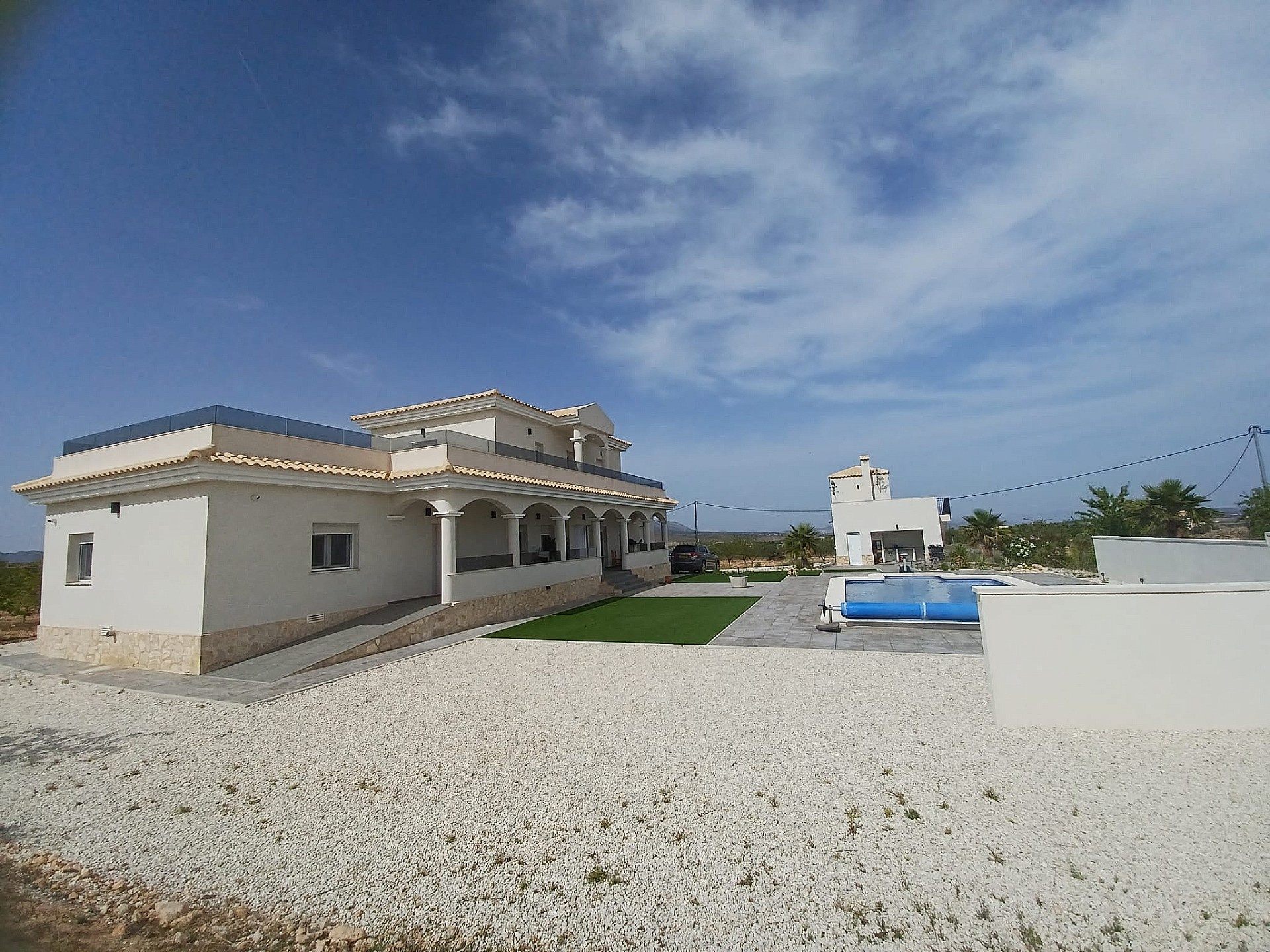 6-bedroom Detached Villa In Pinoso, Spain (313 M²)