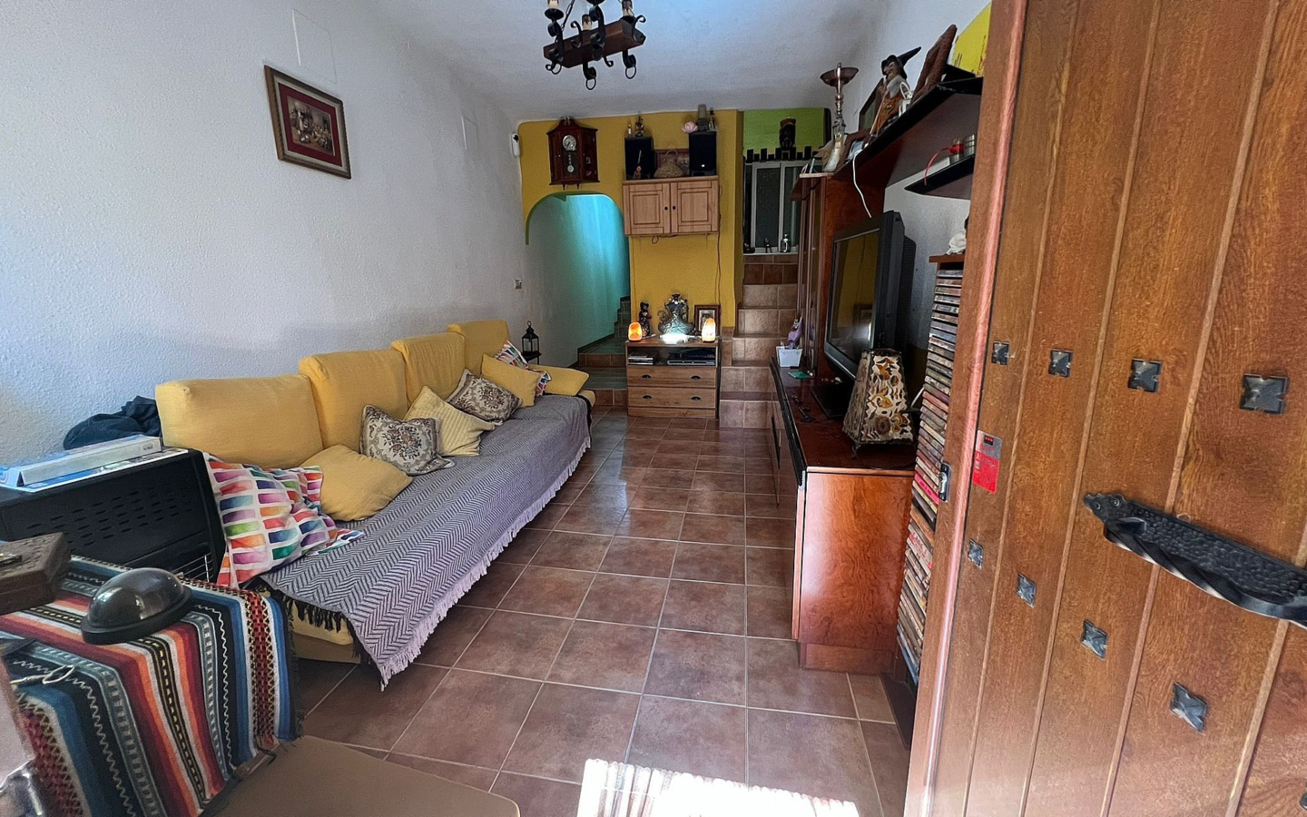 3-bedroom Townhouse In Elche De La Sierra, Spain (104 M²)