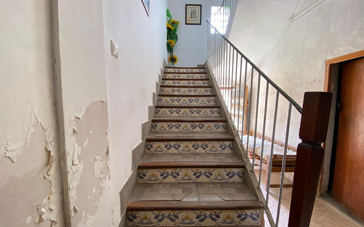 7-bedroom Country House In Pinoso, Spain (460 M²)