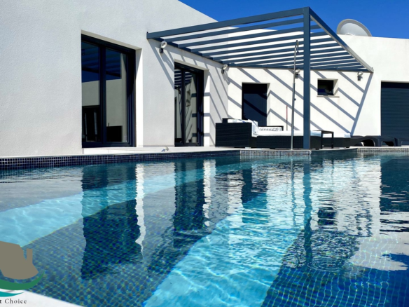 4-bedroom Detached Villa In La Romana, Spain (145 M²)