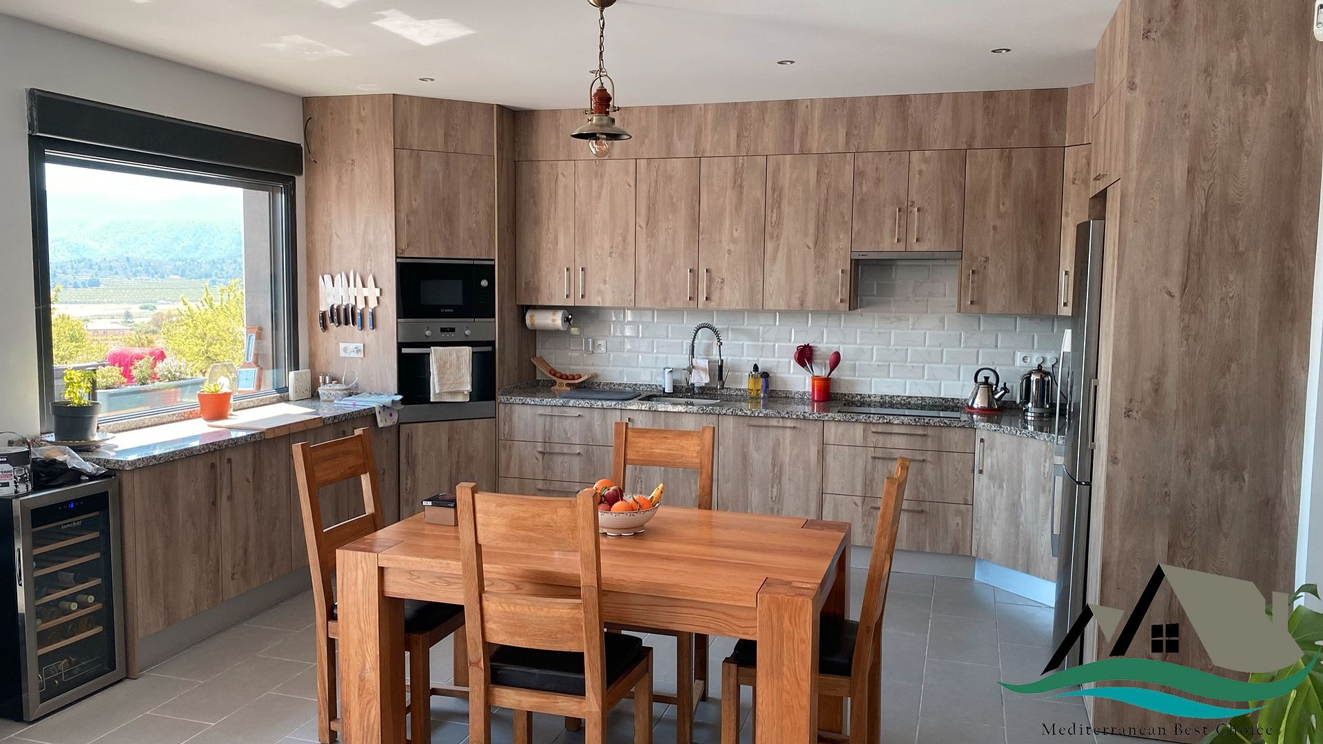 4-bedroom Detached Villa In La Romana, Spain (145 M²)