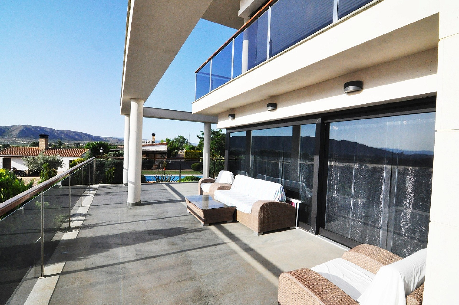 4-bedroom Detached Villa In Villena, Spain (500 M²)