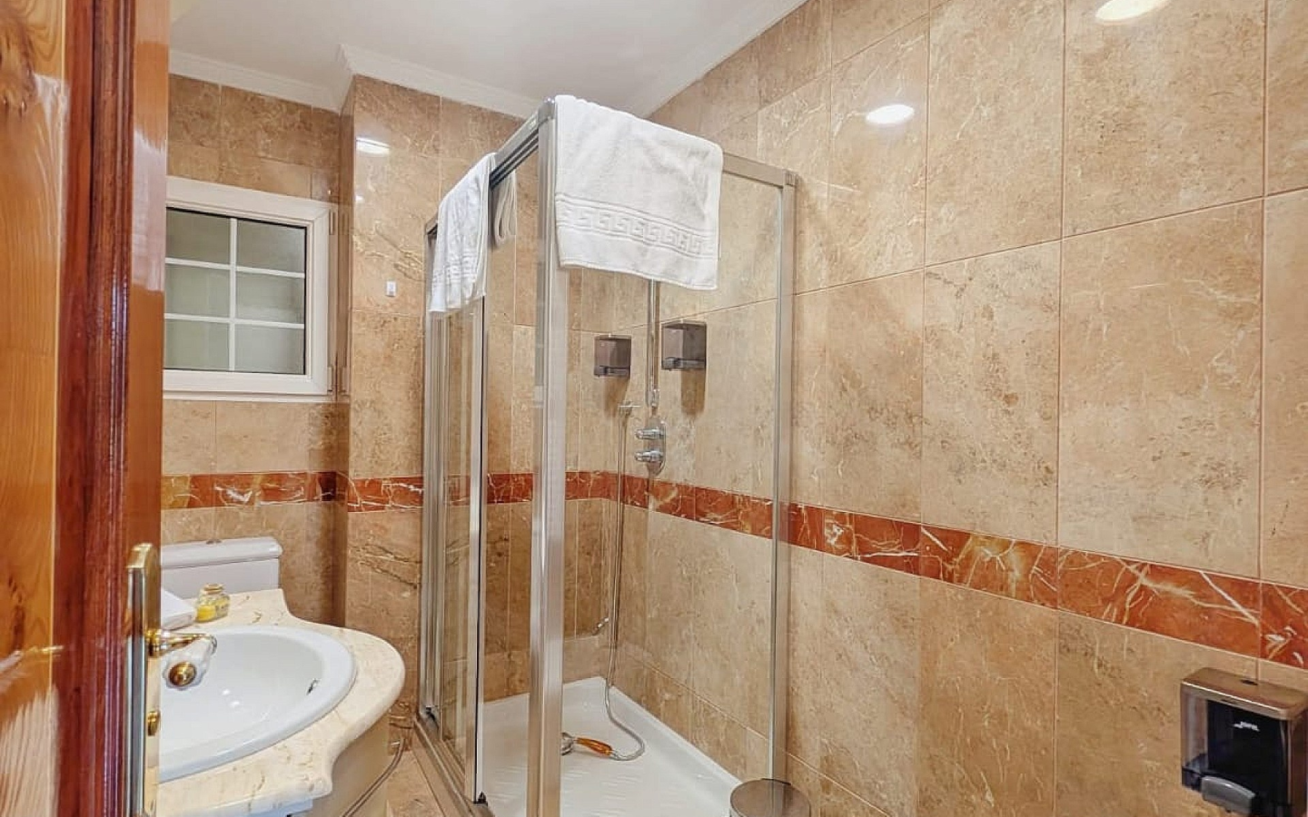 8-bedroom Country House In Jumilla, Spain (1.651 M²)