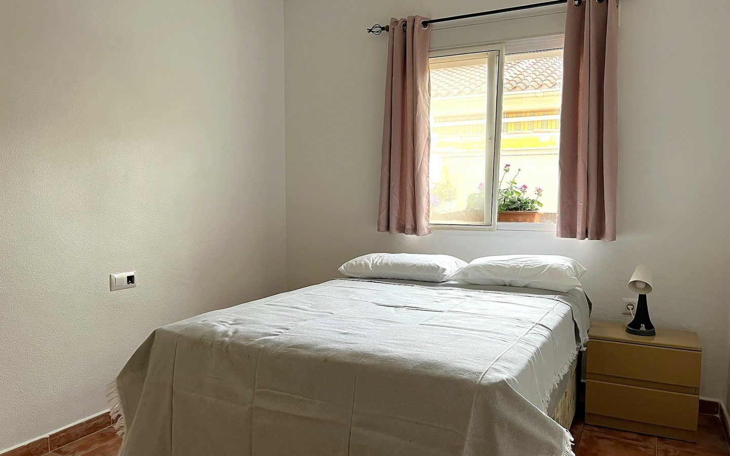 3-bedroom Townhouse In Cañada De La Leña, Spain (165 M²)