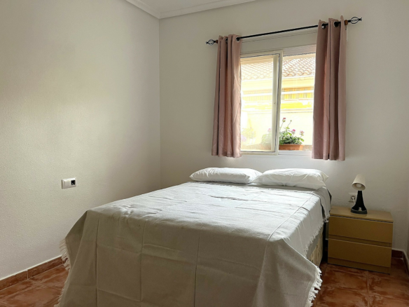 3-bedroom Townhouse In Cañada De La Leña, Spain (165 M²)