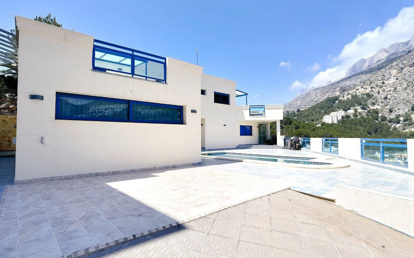 5-bedroom Detached Villa In Altea, Spain (400 M²)