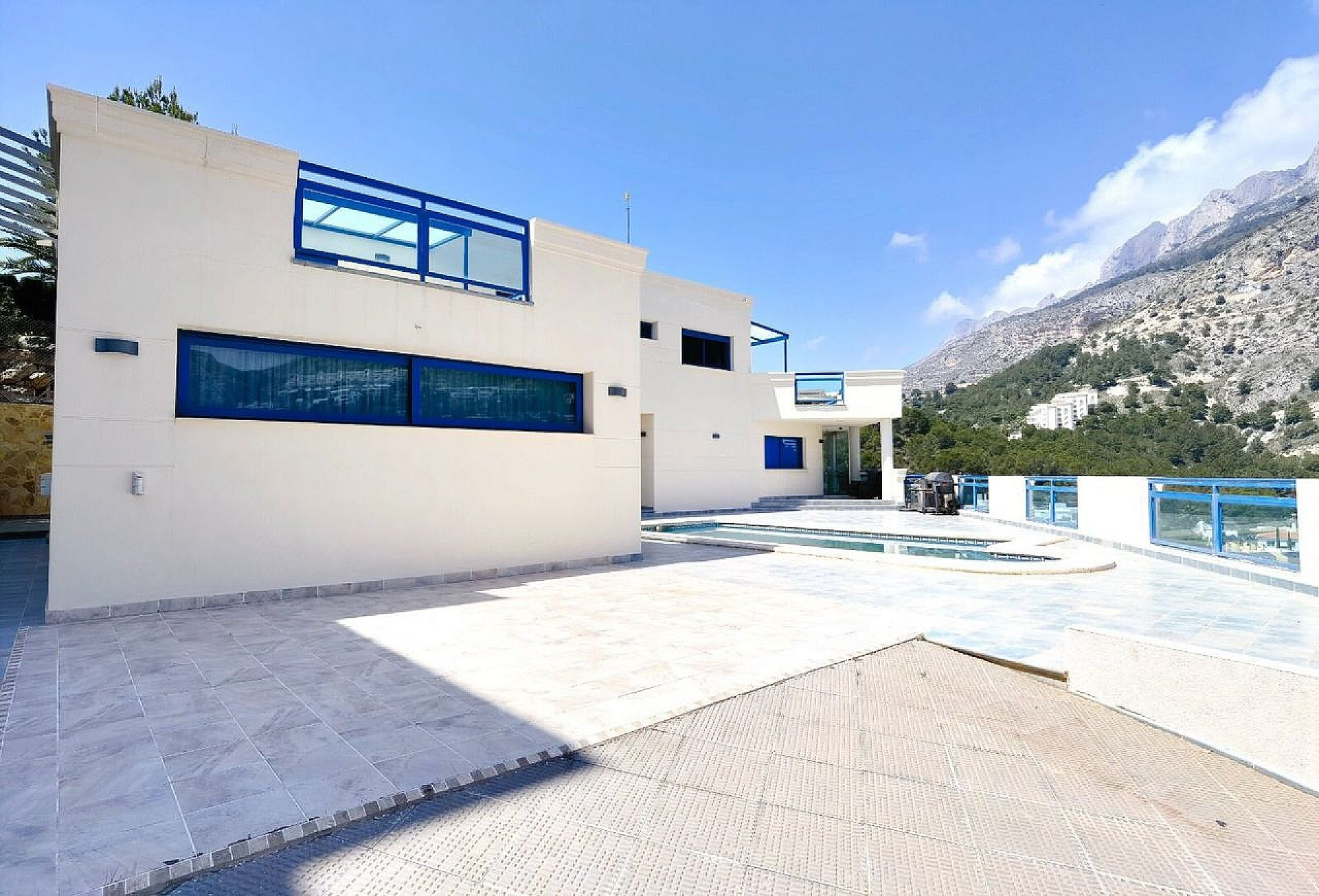 5-bedroom Detached Villa In Altea, Spain (400 M²)