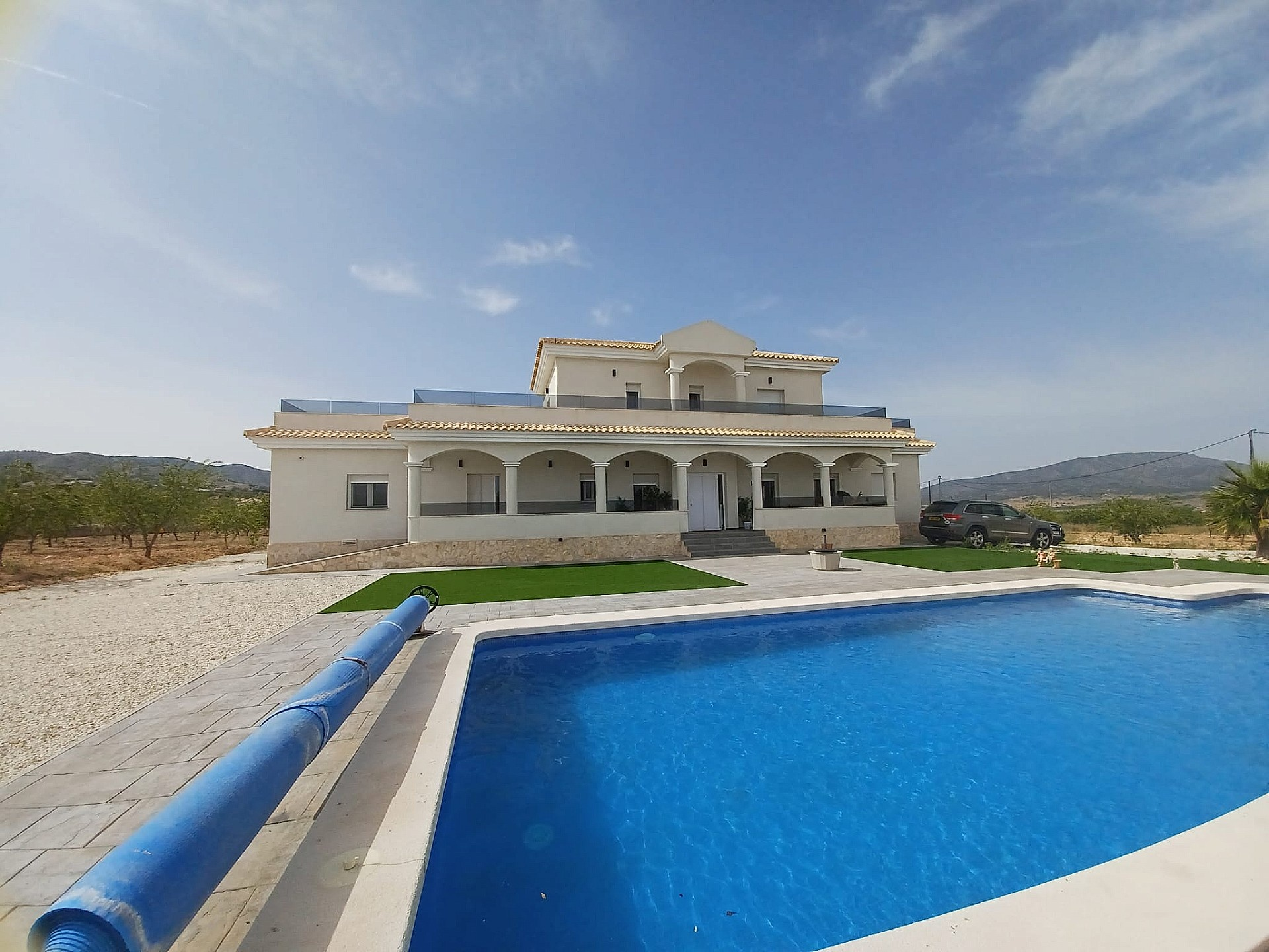 6-bedroom Detached Villa In Pinoso, Spain (313 M²)