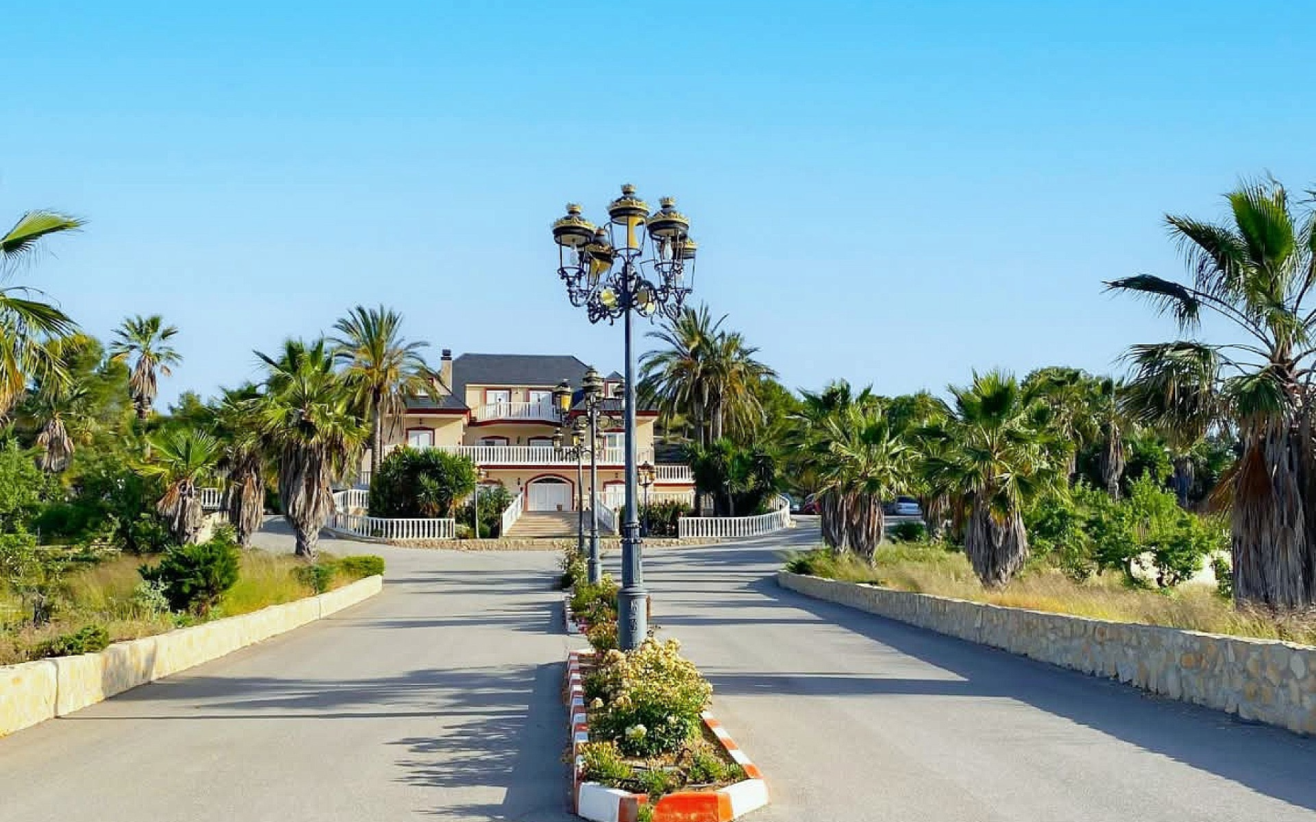 8-bedroom Country House In Jumilla, Spain (1.651 M²)