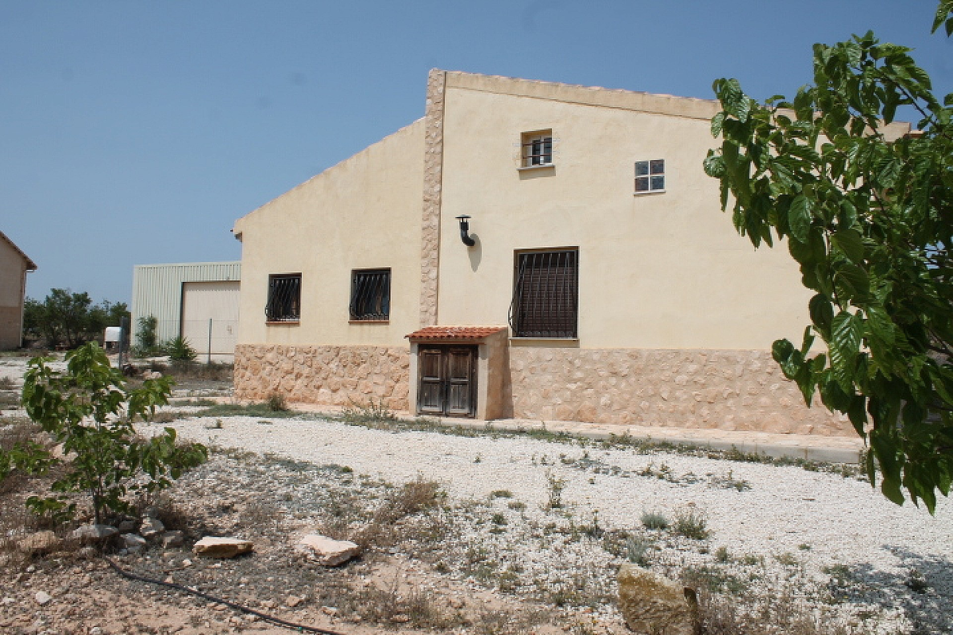 4-bedroom Finca In Pinoso, Spain (120 M²)