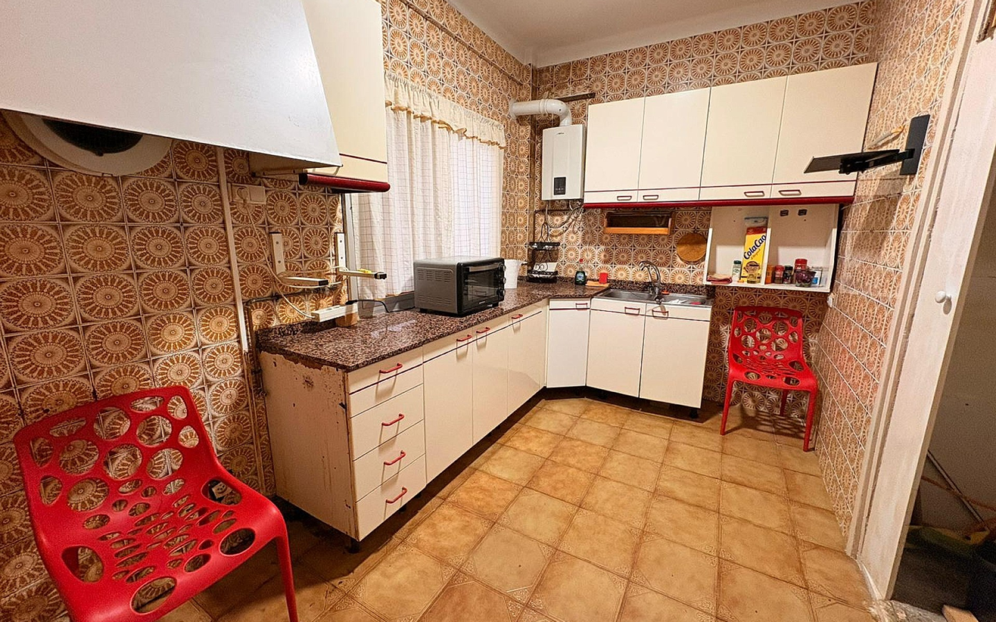 3-bedroom Apartment In Onil, Spain (125 M²)