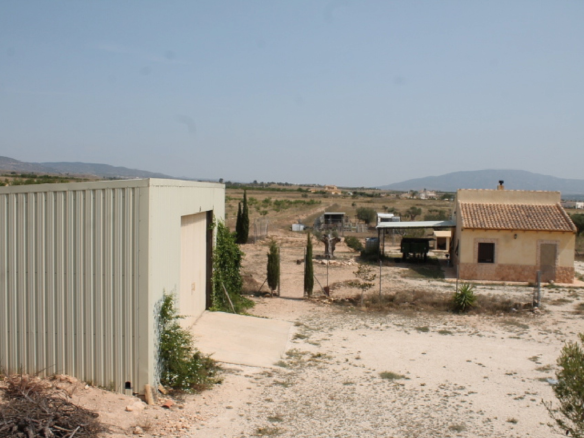 4-bedroom Finca In Pinoso, Spain (120 M²)