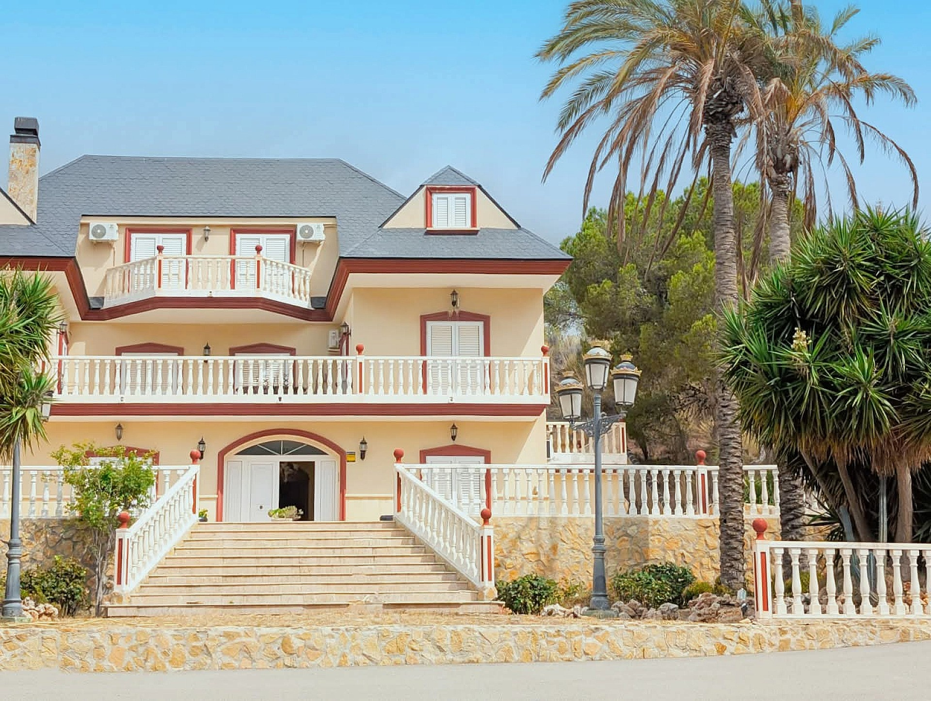 w_d4foxvnqijefxqoe0q34-bed44c 8-bedroom Country House In Jumilla, Spain (1.651 M²)