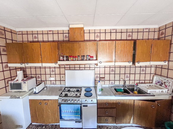 6-bedroom Townhouse In Macisvenda, Spain (353 M²)