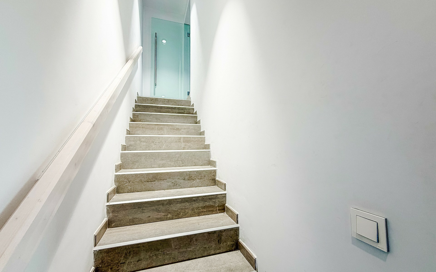 4-bedroom Commercial In Villena, Spain (299 M²)