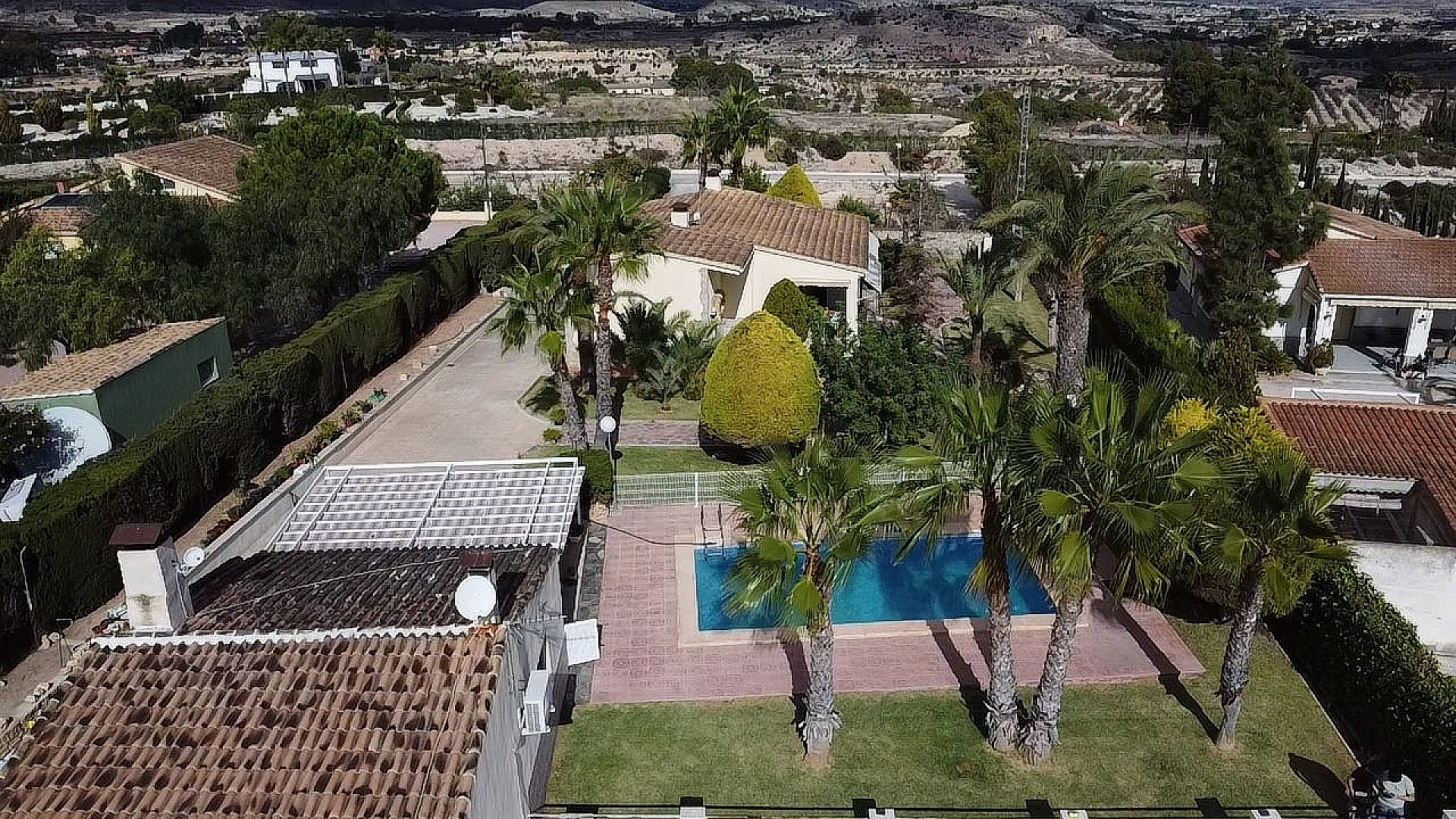 w_do35pekyd6oawkm4ufzx-cbbc5e 4-bedroom Detached Villa In Monovar, Spain (366 M²)