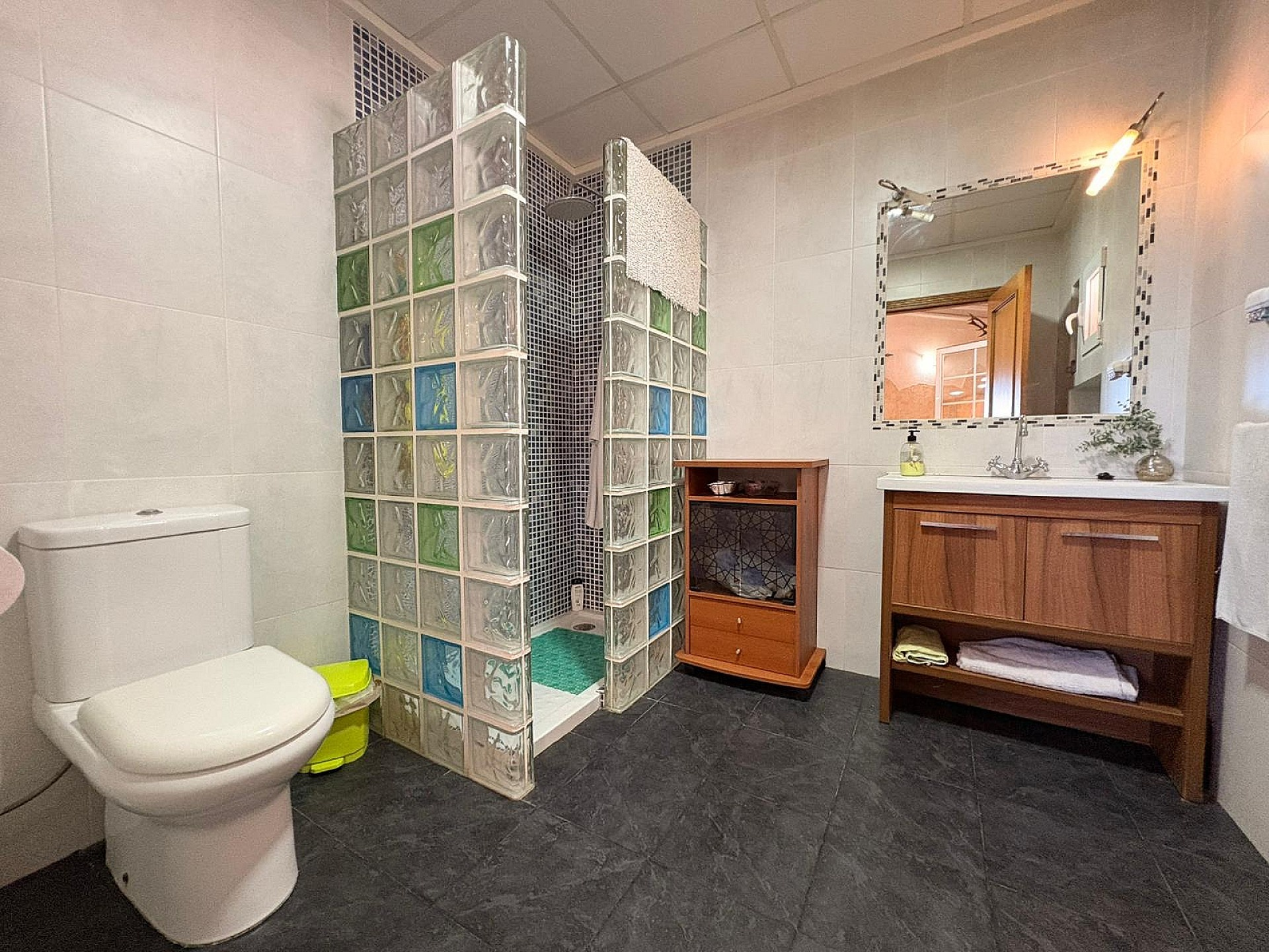 w_drsfsgta6enzsb45ftid-884e7f 4-bedroom Detached Villa In Monovar, Spain (366 M²)