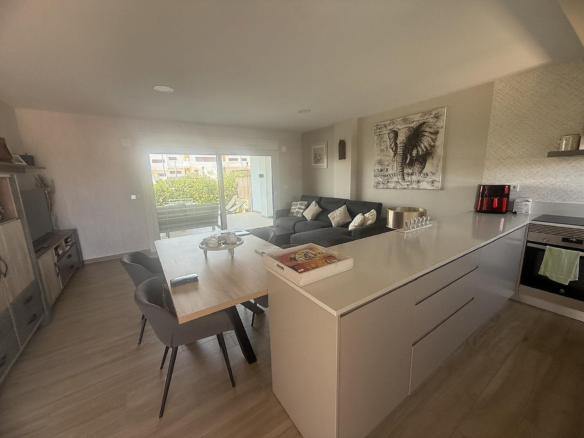 2-bedroom Apartment In Los Montesinos, Spain (180 M²)