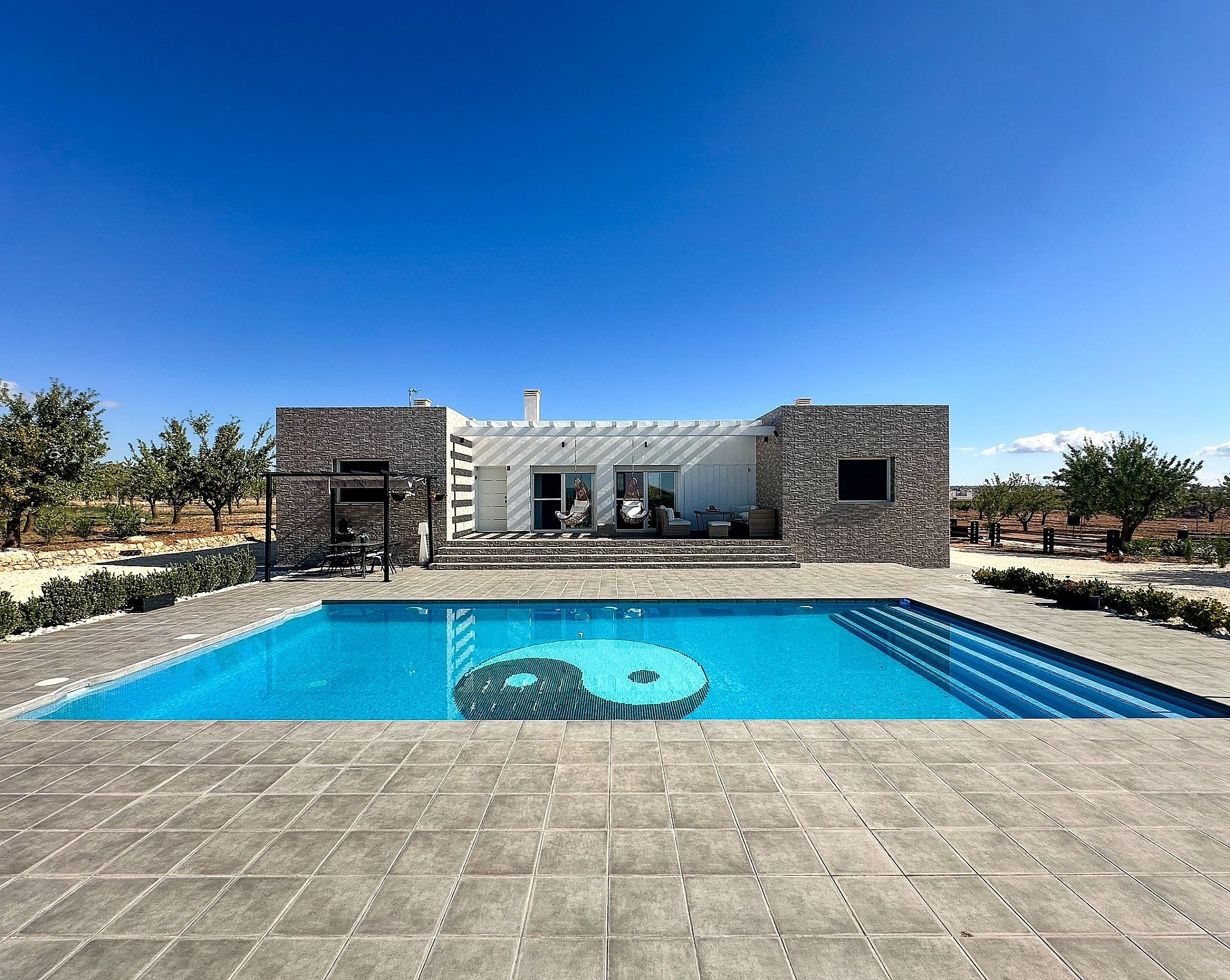3-bedroom Detached Villa In Pinoso, Spain (115 M²)