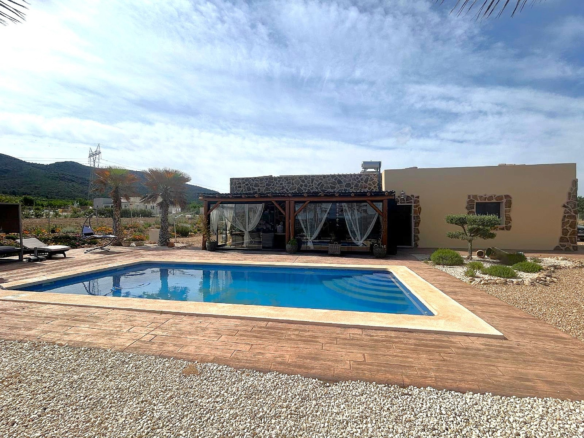 4-bedroom Detached Villa In Salinas, Spain (175 M²)