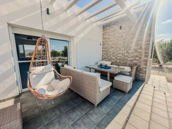 3-bedroom Detached Villa In Pinoso, Spain (115 M²)